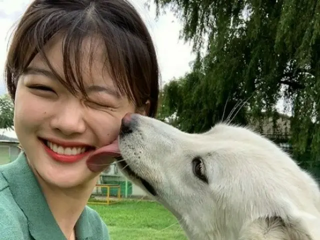 女優キム・ユジョン、愛犬との近況ショット！