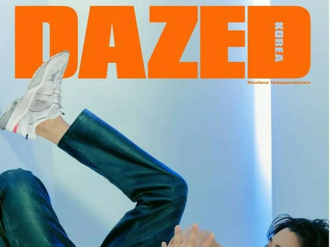 SF9」ロウン、マガジン“DAZED”の表紙を単独で飾る！ | wowKorea